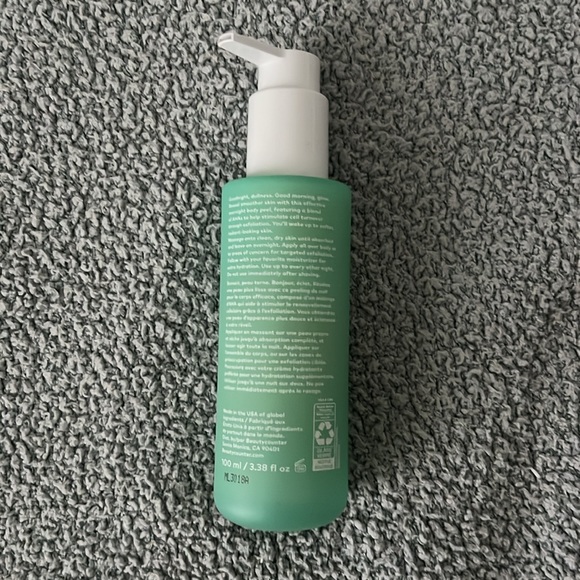 Beautycounter Overnight Resurfacing Body Peel - Picture 3 of 4